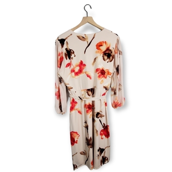 Cato Floral Wrap Dress 14/16W - Picture 2 of 6